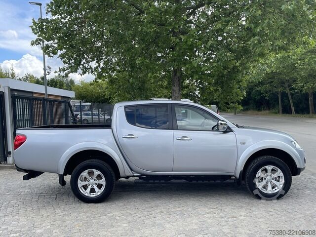 Пікап mitsubishi L200 2.5DI-D INTENSE Doppelkabine 1H*AHK*RFK*
