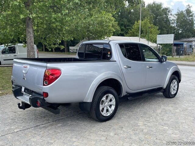 Пікап mitsubishi L200 2.5DI-D INTENSE Doppelkabine 1H*AHK*RFK*