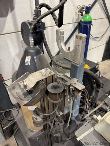 Industrieroboter Lasrobot ABB  IRB2400L