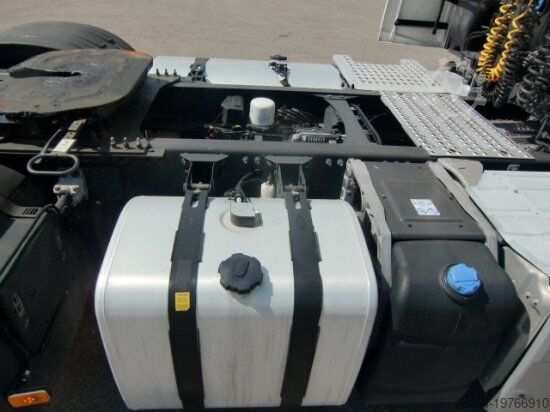 Standardni tegljač VOLVO FH 500 E6, I-SHIFT, GLOBETROTTER STANDKLIMA MEHRERE EINHEITEN VERFüGBAR