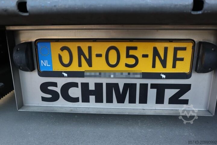 UnternehmerTUM MakerSpace GmbH UnternehmerTUM MakerSpace GmbH UnternehmerTUM MakerSpace GmbH