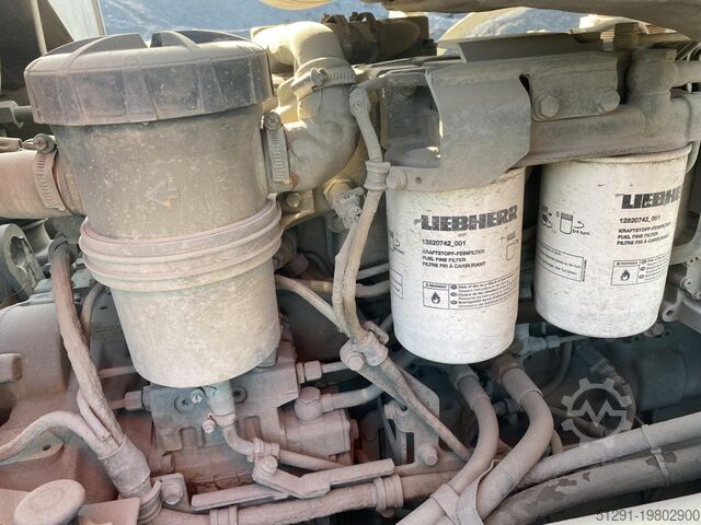 Utovarivač točkova LIEBHERR L566 X-Power