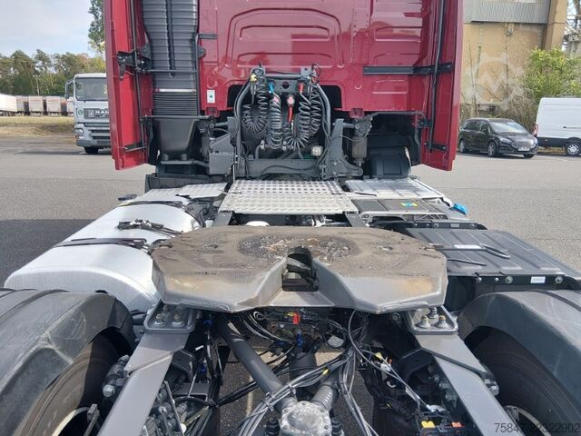 Standard tractor unit Volvo FH 500 Retarder Standklima