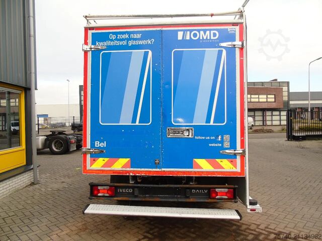 सूटकेस Iveco Daily 70 C17 + MANUAL