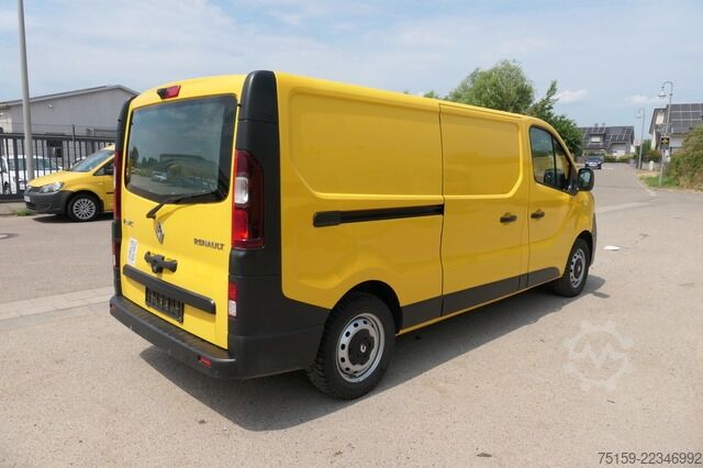 Panel kombi renault Trafic dCi 120 L2H1 3,0t Komfort