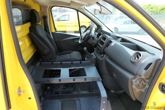 Panel kombi renault Trafic dCi 120 L2H1 3,0t Komfort