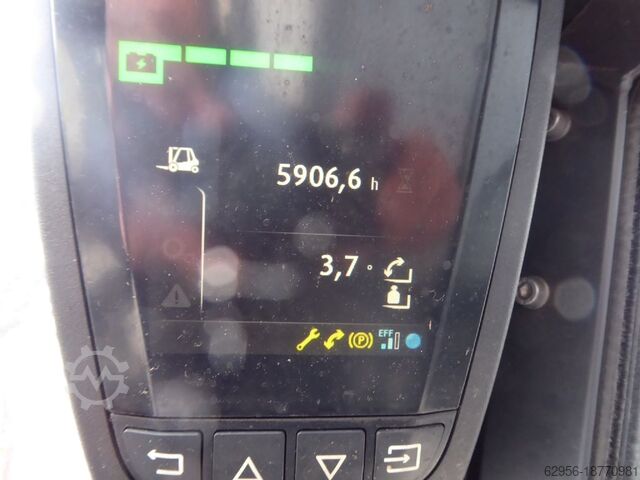 Stivuitor electric cu 4 roți Linde E50HL-01