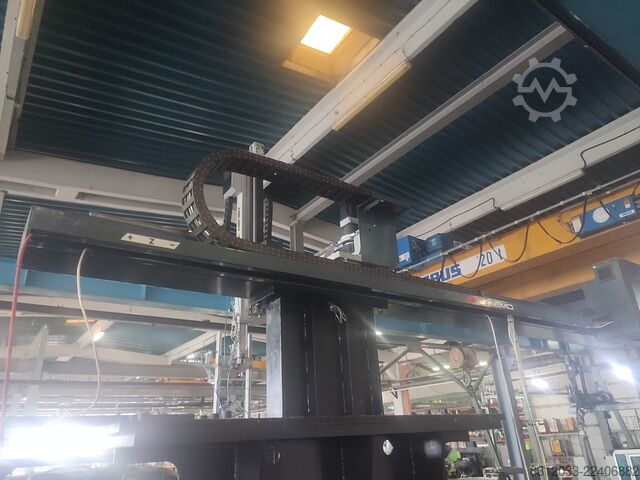 Robot linear Wemo 16-7 eDesing