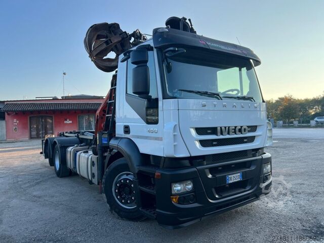 Roll-off tipper truck IVECO IVECO STRALIS 260E45 SCARRABILE