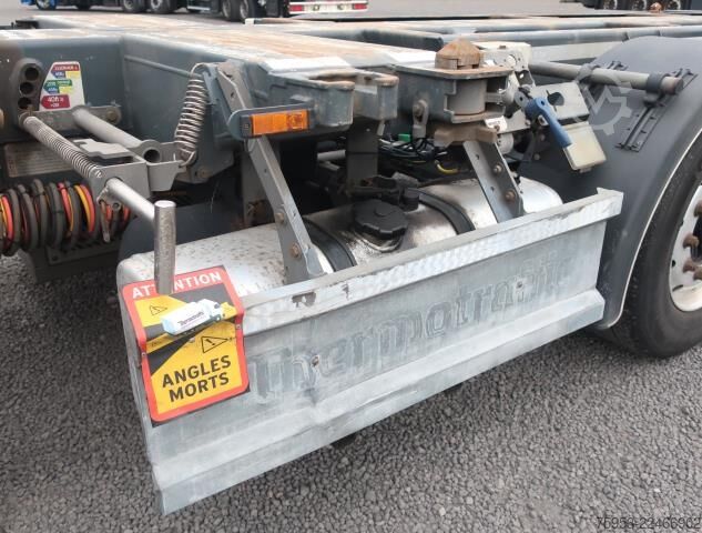 Semirremolque con caja intercambiable D-Tec VCC-01/FT LS S Mittelausschub 2x Lift Genset