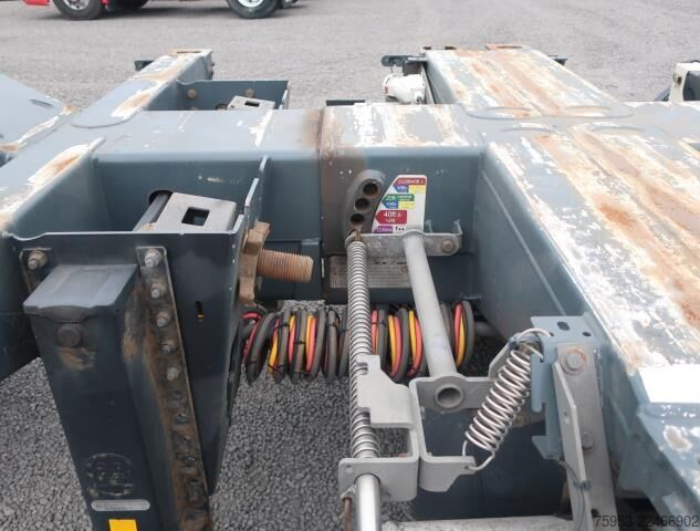 Semirremolque con caja intercambiable D-Tec VCC-01/FT LS S Mittelausschub 2x Lift Genset