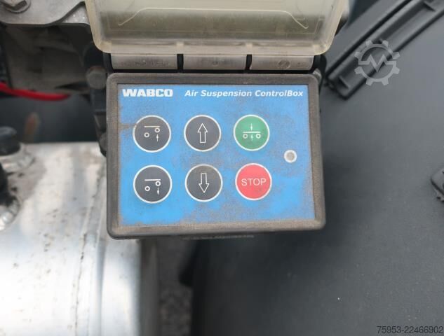 Semirremolque con caja intercambiable D-Tec VCC-01/FT LS S Mittelausschub 2x Lift Genset