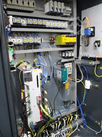 Centro de mecanizado CNC vertical DMG Gildemeister DMC 635V eco