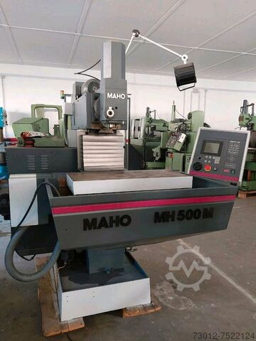 Tool milling machine 