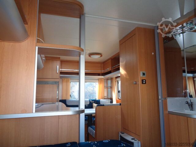 Караван WILK S3 450 HTD *Fahrradträger*Ultraheat*Backofen*