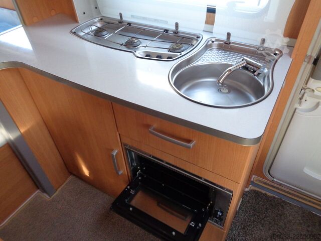 Караван WILK S3 450 HTD *Fahrradträger*Ultraheat*Backofen*