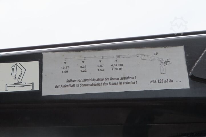 Camión de plataforma MERCEDES-BENZ Antos 1830 L , Kran MKG HLK 125