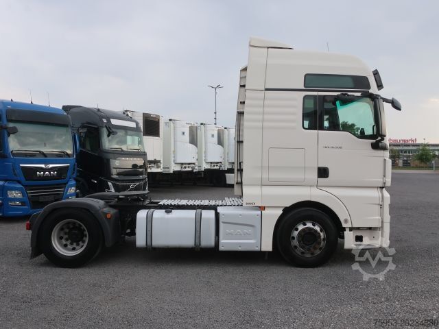 Стандардна влечна единица MAN 18.500 BLS TGX Intarder XXL Navi PTO ADR Standklim