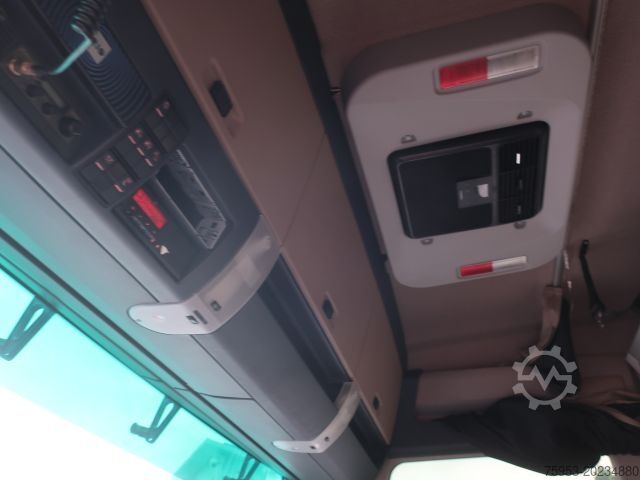 Стандардна влечна единица MAN 18.500 BLS TGX Intarder XXL Navi PTO ADR Standklim