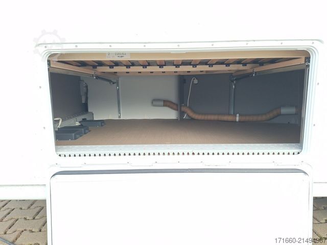 Karavan BÜRSTNER B66 480 TK Dusch-Paket, 1600kg, Radträger