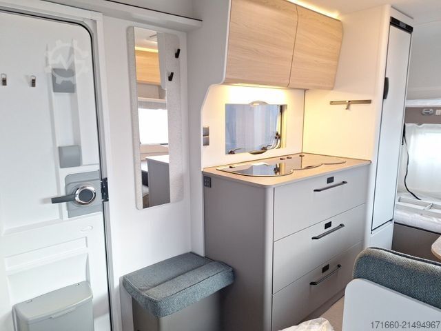 Karavan BÜRSTNER B66 480 TK Dusch-Paket, 1600kg, Radträger