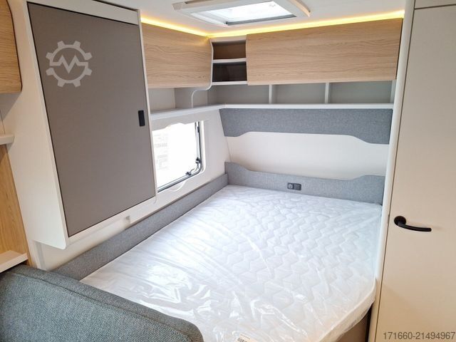 Karavan BÜRSTNER B66 480 TK Dusch-Paket, 1600kg, Radträger