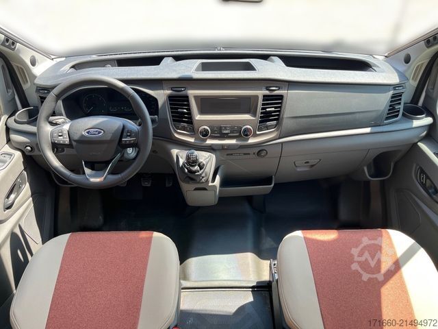 Poluintegrirani kamper BÜRSTNER Lineo T 700