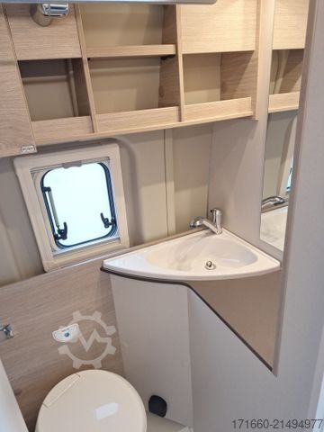 Kamper BÜRSTNER Campeo C 600 Aufstelldach, NAVI+RFK, MARKISE