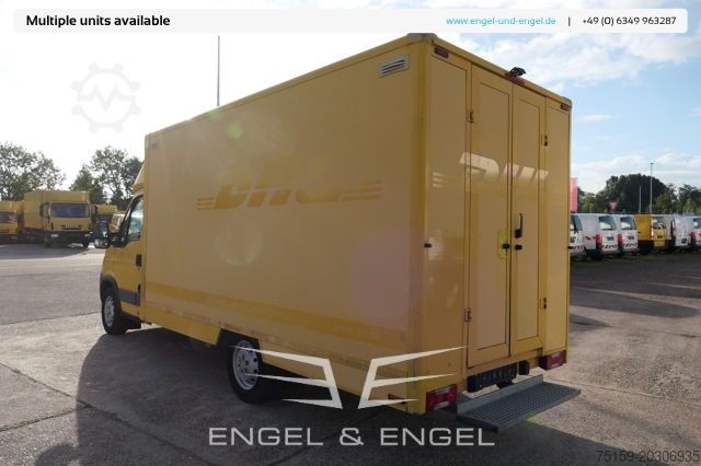 Furgoneta caja iveco Daily 35 S11 C30C AUTOMATIK KAMERA MAXI Regale DURCHGANG