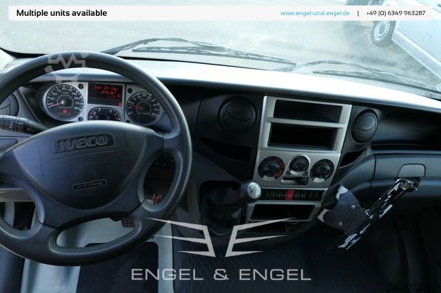 Furgoneta caja iveco Daily 35 S11 C30C AUTOMATIK KAMERA MAXI Regale DURCHGANG