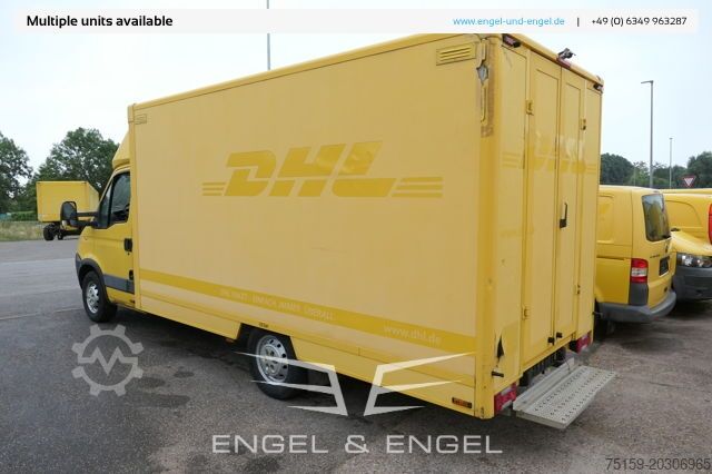 Furgoneta caja iveco Daily 35 S11 C30C AUTOMATIK KAMERA MAXI Regale LUFT DURCHGANG