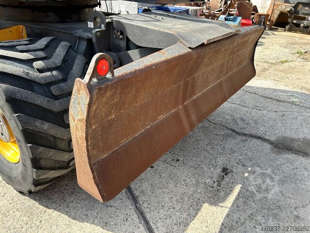 بیل مکانیکی چرخدار VOLVO EW 160 D