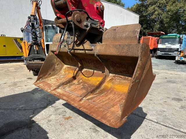 بیل مکانیکی چرخدار VOLVO EW 160 D