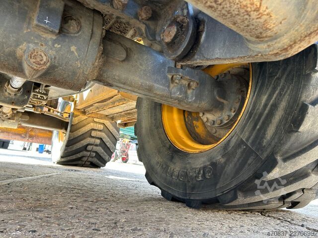 بیل مکانیکی چرخدار VOLVO EW 160 D