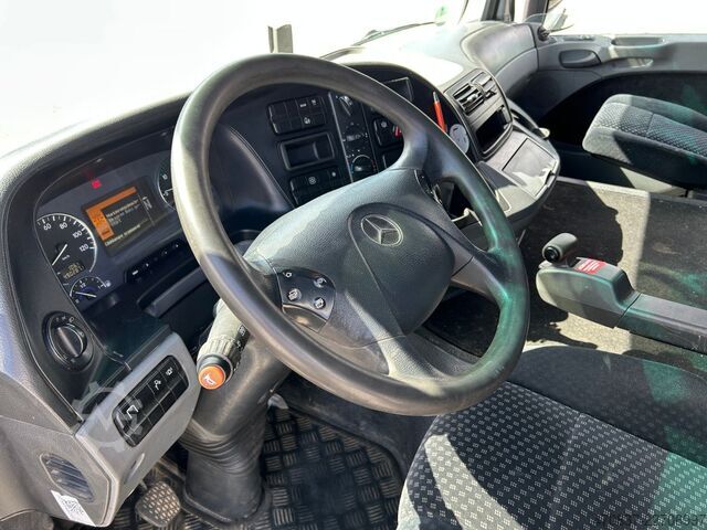 واحد کشنده استاندارد MERCEDES-BENZ Actros 2651 V8 / Retarder / 3 x Pedal / Hydrulik