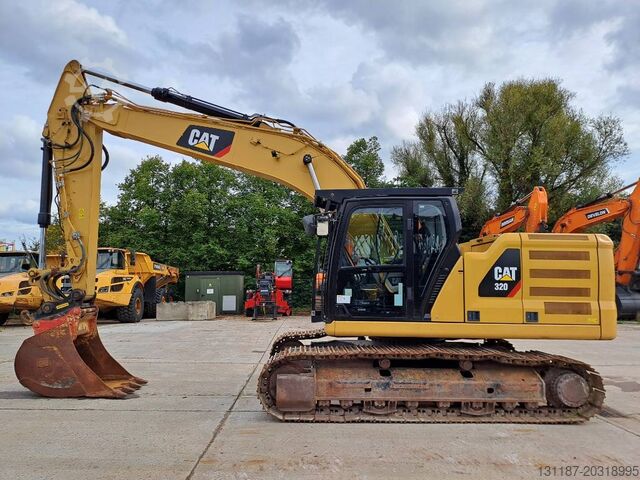 Pásové rypadlo CAT 320 NG