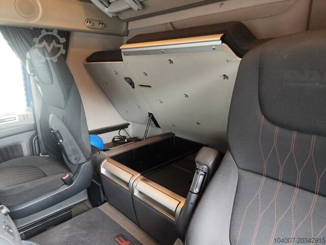 Transporteur de voitures DAF XF 480 6x2 + FVG ALFS