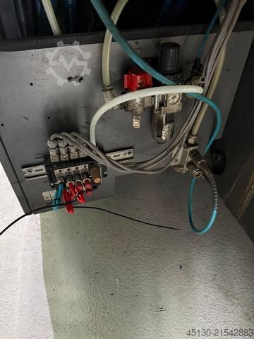 Stroj za brizganje Engel Victory 1050/220 Tech Ecodrive