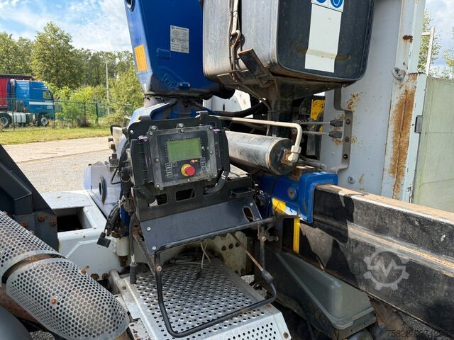 شاحنة مسطحة MERCEDES-BENZ Axor 2633 / 6x4 / Kran PM 15.5 LC / Funk Fern
