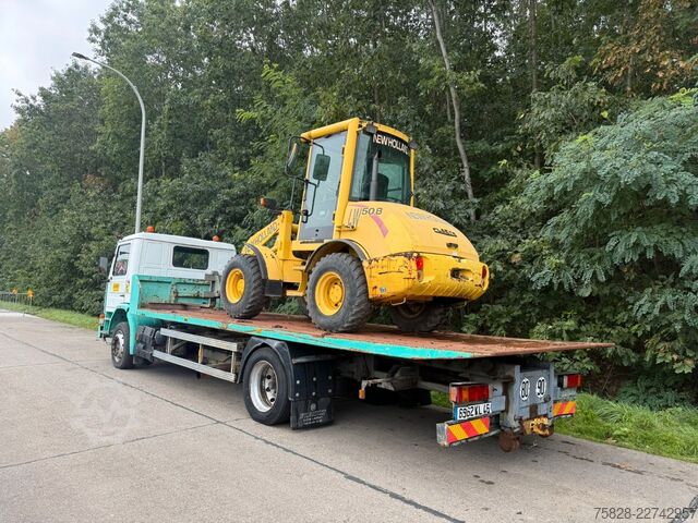 شاحنة سحب SCANIA 93M  220 / Maschinen- Traktor-Auto Transport