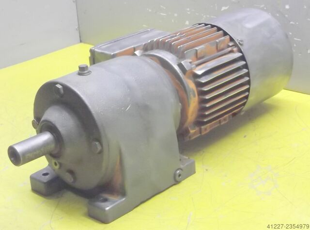 Hajtómű motor 0,25 kW 32 ford / perc SEW-EURODRIVE R40DT71C4BH