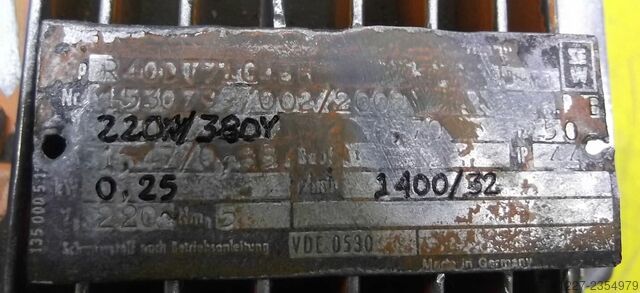 Hajtómű motor 0,25 kW 32 ford / perc SEW-EURODRIVE R40DT71C4BH