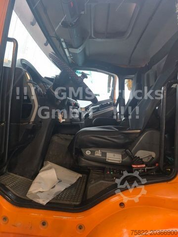 Trójstronna wywrotka MAN TGS 26.400 / 6X4 / Kipper Kran Funk