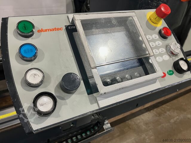 双斜切锯 Elumatec DG 244