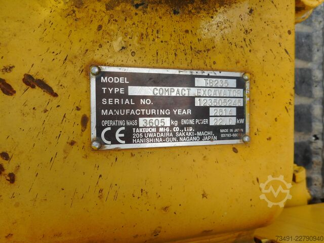 Minibagger Takeuchi TB 235 mit Powertilt
