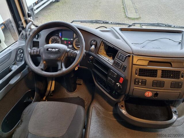 Padrão-SZM DAF XF 106.440 EURO 6/ Intarder/ Webasto/ ADR / Klima