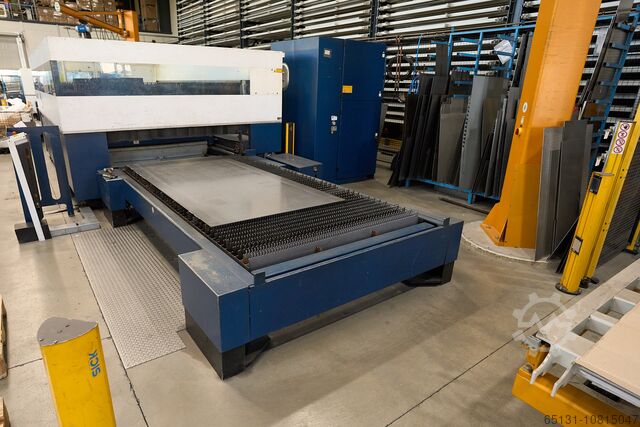 Máquina de corte a laser CO2 TRUMPF TruLaser 3030