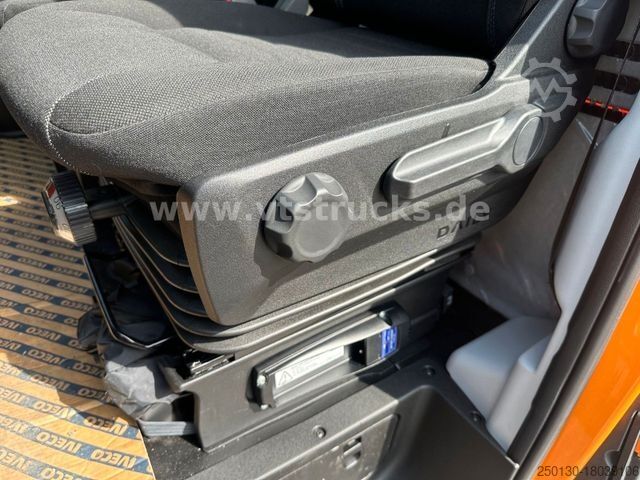 Trevägs tippbil IVECO Daily 70C18 4x2 Meiller DSK+HMF 340-K3 Ladekran