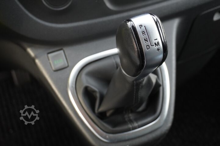 Furgoneta con caja Renault Trafic 2.0 dCi 145PK Automaat EURO 6 - Airco - ...