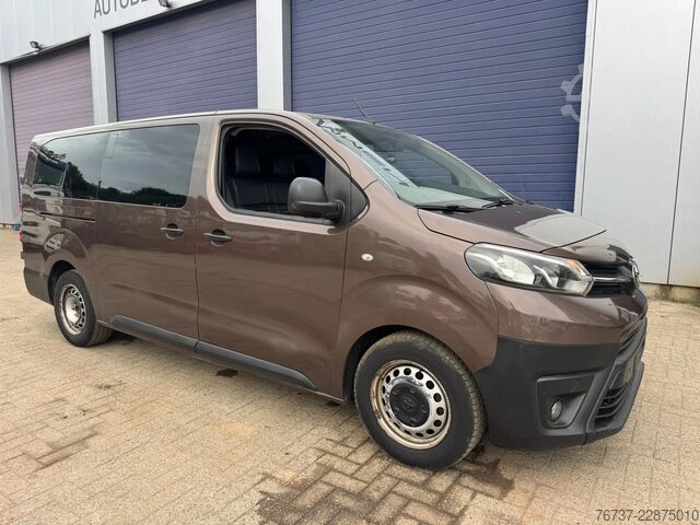 Toyota PROACE-EURO6D-9 МІСЦЬ Toyota **PROACE-EURO6D-9SEATS**